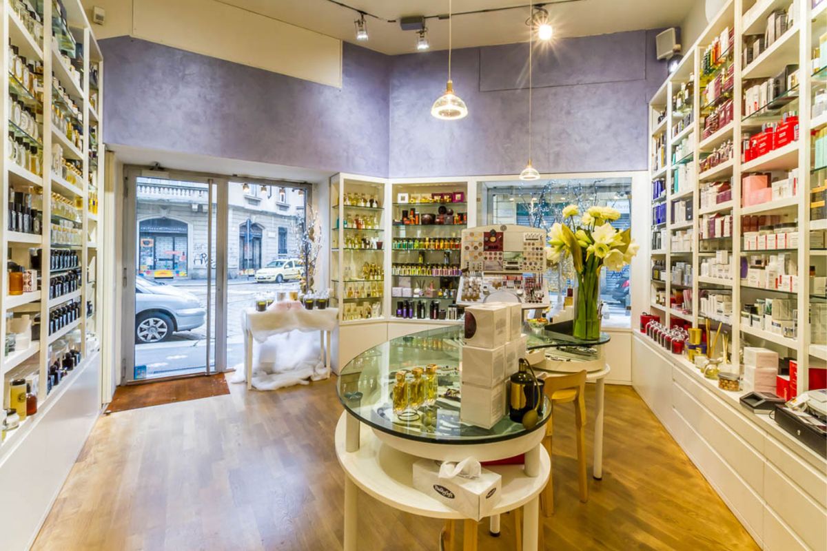 YLANG YLANG PROFUMERIA nicchia Milano